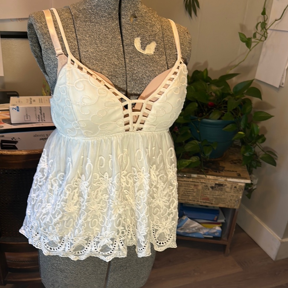 Forever 21 Cream Lace Bralette